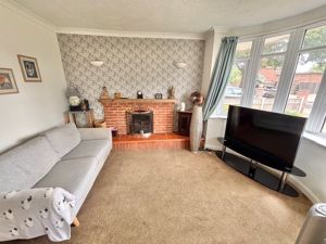 Lounge- click for photo gallery